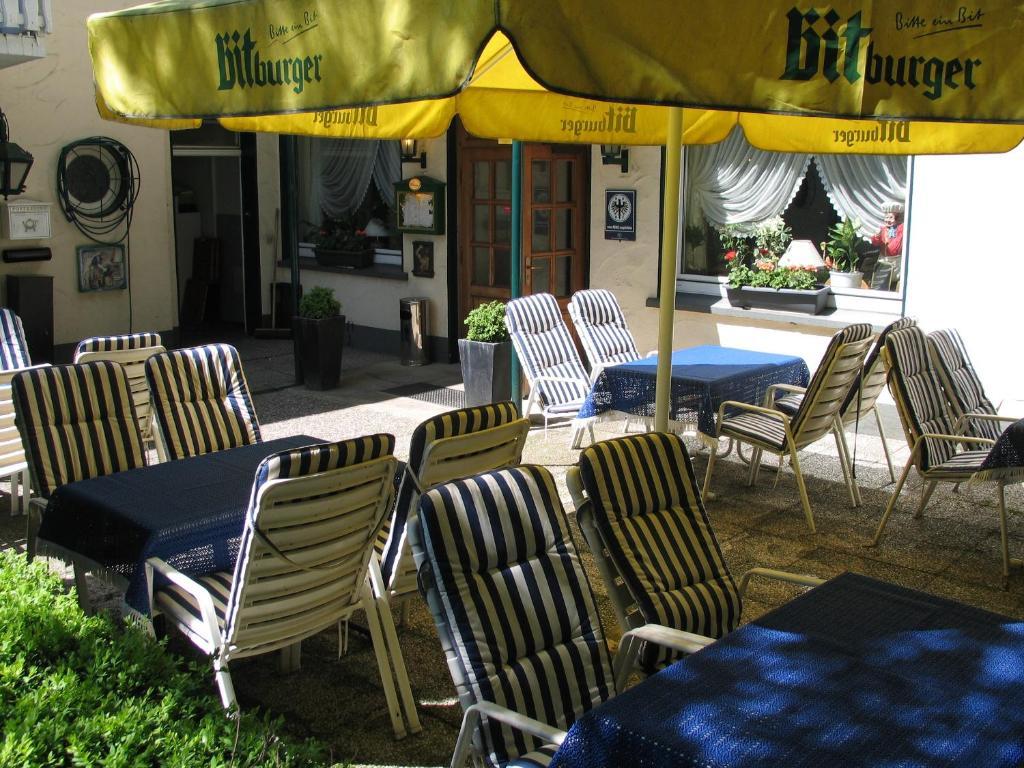Hotel Restaurant Zur Post Wuppertal Extérieur photo