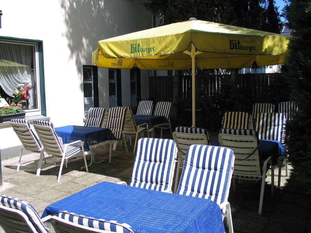 Hotel Restaurant Zur Post Wuppertal Extérieur photo